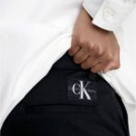 Calvin Klein Παιδικό Παντελόνι Chino για Αγόρι Μαύρο IB0IB01678-BEH - Image 2