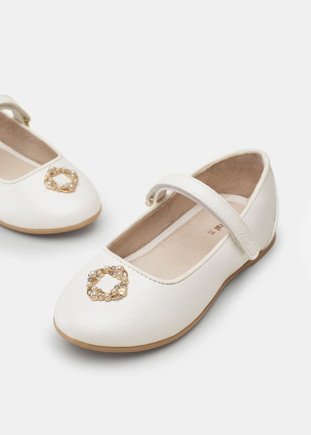 24-45526-082-L-1 Mayoral Παιδική Μπαρέτα Πέρλα Πέτρα για Κορίτσι Λευκό 24-45526-082 - Image 1